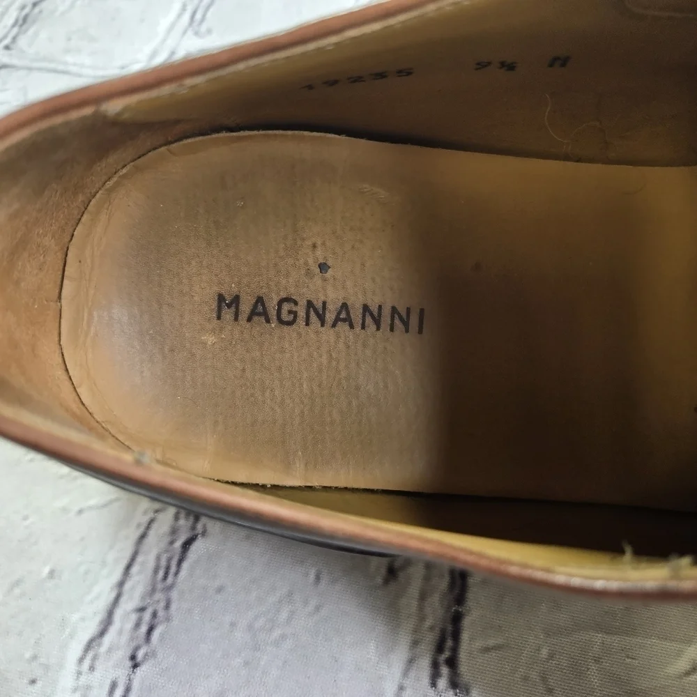 Magnanni brown leather lace up derby oxford shoes spain